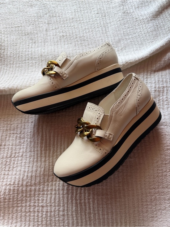 Dolce Vita Shoes - Dolce Vita Cream Platform Loafers with Chunky Gold Chain